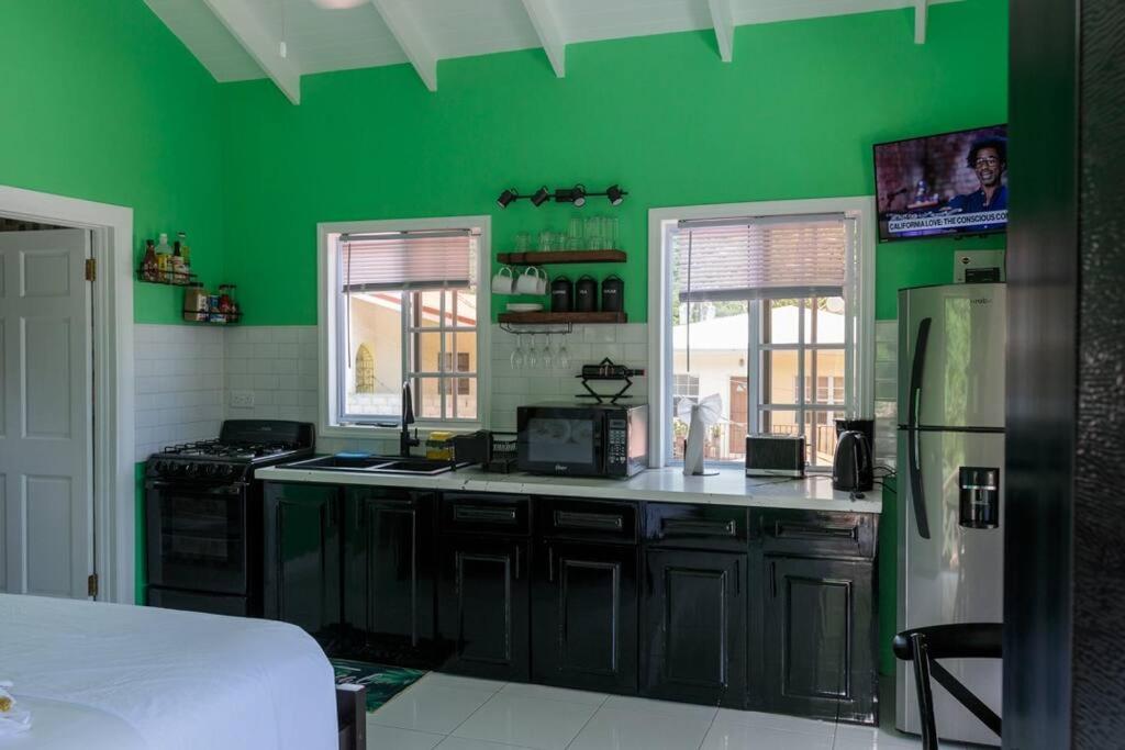Maggie'S Inn سوفريير المظهر الخارجي الصورة